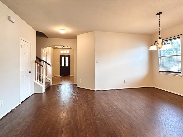 26114 Silver Timbers Ln — Photo 5