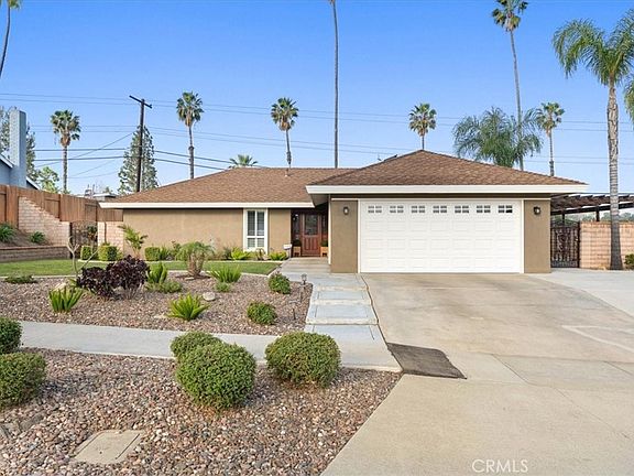 2nd image of 6213 Academy Ave