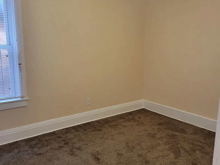 1219 Pennsylvania Ave #2 — Photo 15