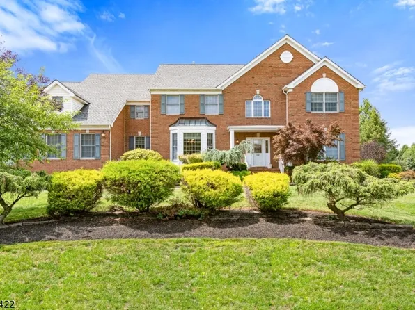 32 Hills Dr, Montgomery Twp., NJ 08502