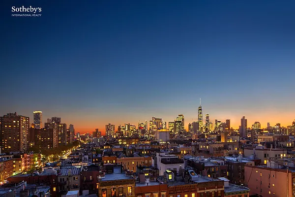 Sold by Sotheby's International Realty | media 18