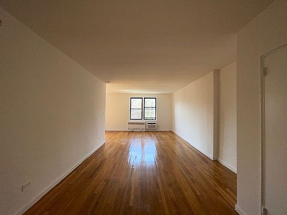2nd image of 10230 Queens Blvd APT 6H