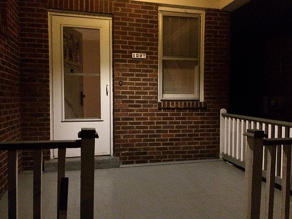 2nd image of 1207 Arkansas Ave