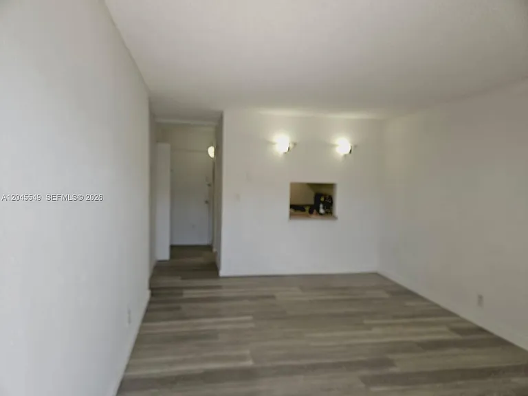 4550 NW 9th St #709E — Photo 6