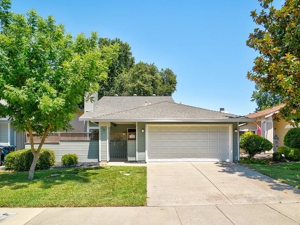 489 Cool Wind Way