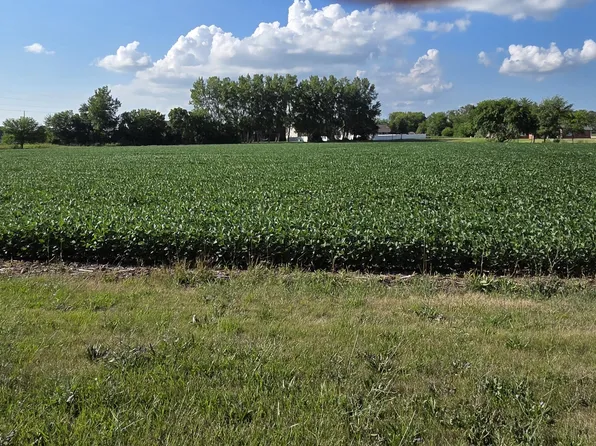 580 W Walnut St, Oglesby, IL 61348