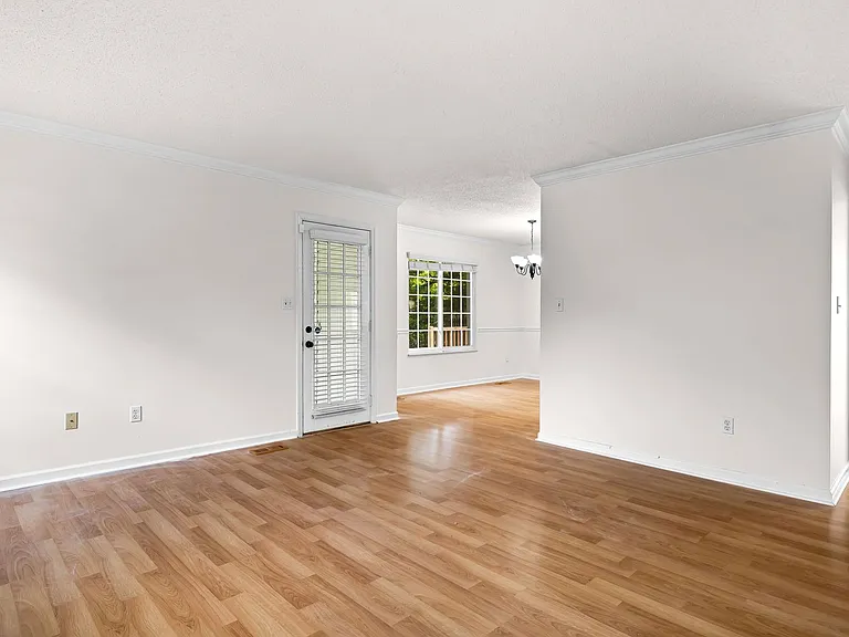 8807 Ryegate Dr — Photo 25