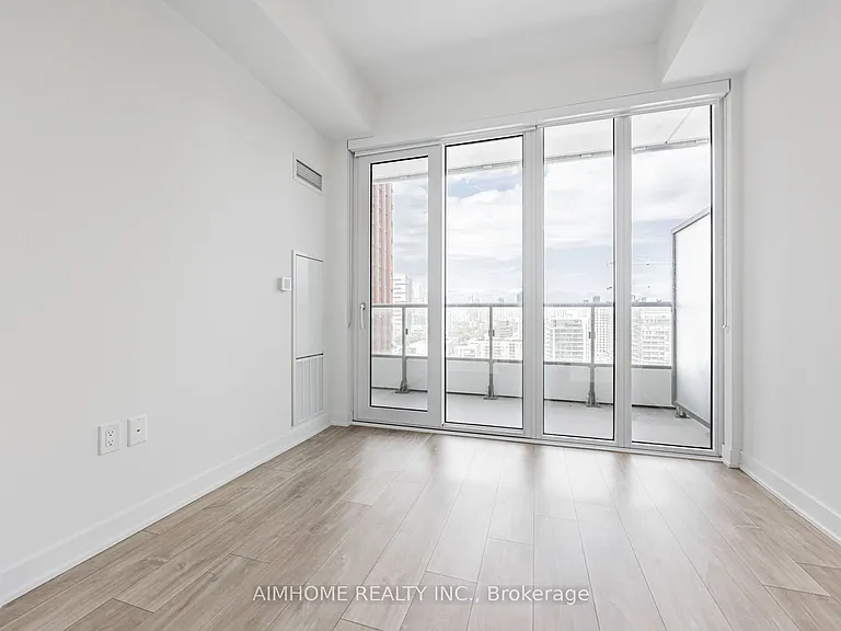 70 Princess St #2116 — Photo 20