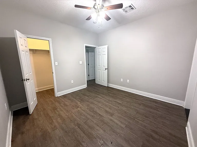 2802 Miller Ave — Photo 19