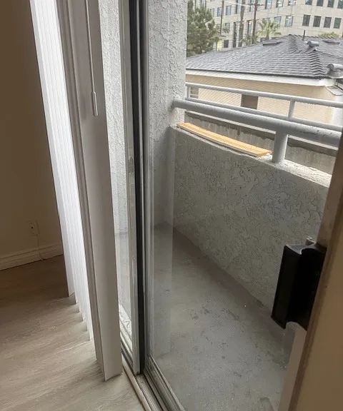 223 N Buena Vista St #103 — Photo 12