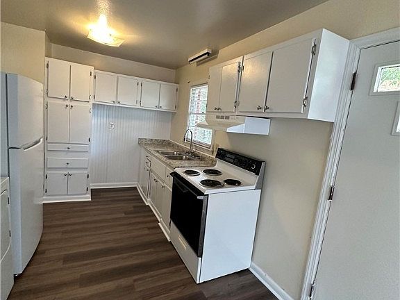 4th image of 510 Langdon St