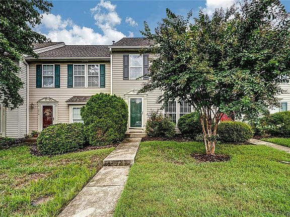 3rd image of 3008 Silverbush Ct