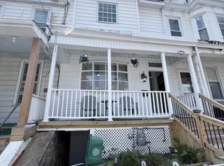 1325 W Norwegian St, Pottsville, PA 17901