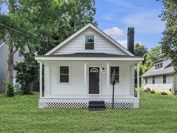 2nd image of 222 N 5th St