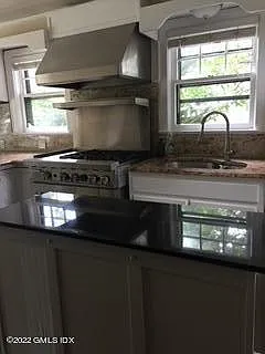 12 Old Post Rd #6 — Photo 14