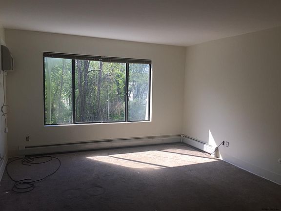 4th image of 1 Excelsior Ave