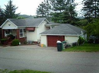 68190 Crawford St, Bridgeport, OH 43912