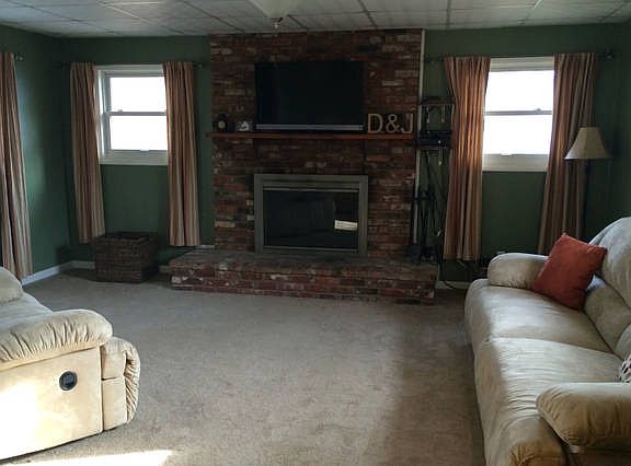 4th image of 6911 Carlsen Ave