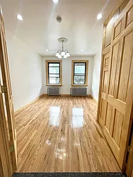 252 Devoe Street, #V