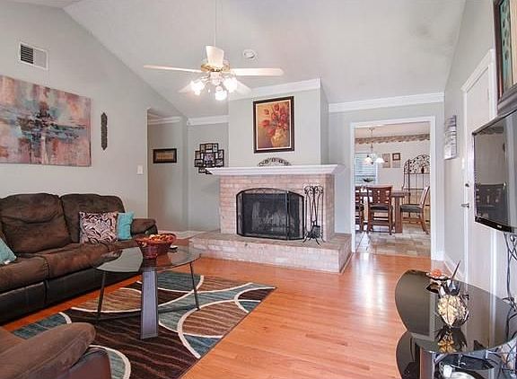 2nd image of 2316 Van Arpel Dr