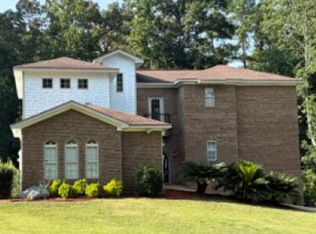 98 Sunrise Dr, Eufaula, AL 36027