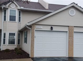 16355 Emerald Point #6355, Middleburg Heights, OH