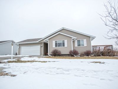1422 Carl Ave, Rapid City, SD, 57703