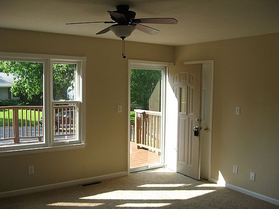 4th image of 503 W Marcia Ave