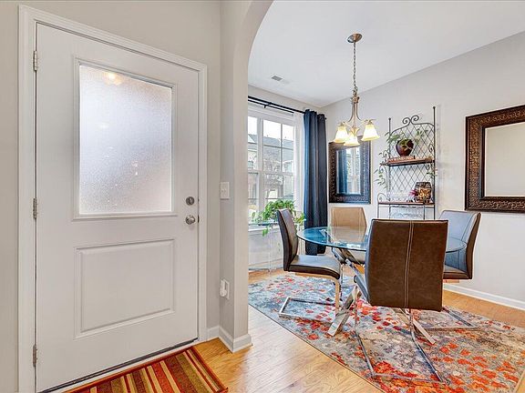 5th image of 1035 Contessa Dr