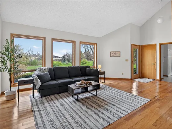 6841 Cross Country Road, Verona, WI 53593