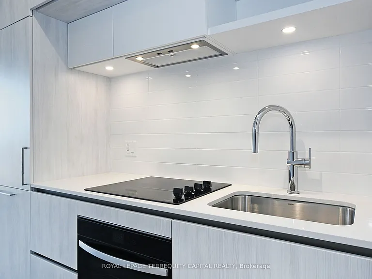2 David Eyer Rd #923 — Photo 11