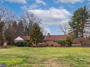 1100 W Thomas Rd, Lansdale, PA 19446