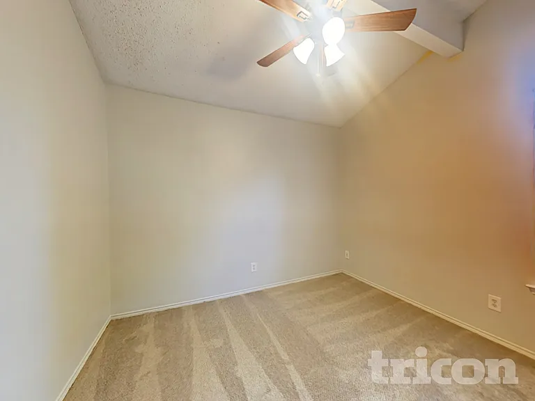 609 S Walnut Creek Dr — Photo 14