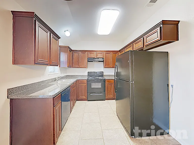 12416 Hunters Mill Trl — Photo 4