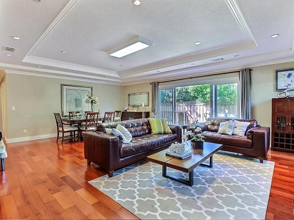 3rd image of 6095 Royal Ann Dr