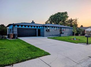 3626 Skyline Dr, Scottsbluff, NE 69361