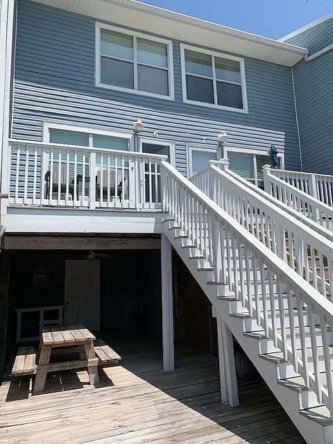 1st image of 1430 Tina Dr APT 6