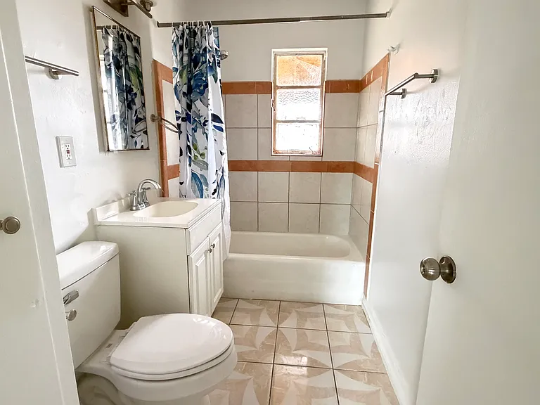 745 E Weldon Ave #2 — Photo 7