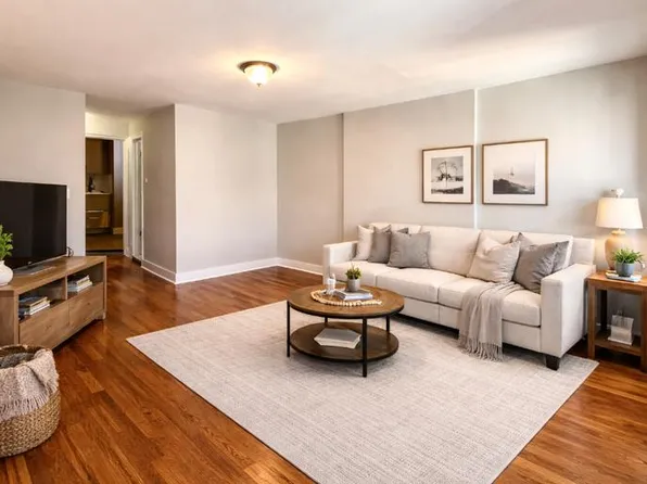 231 East 4th Street image 1 of 4