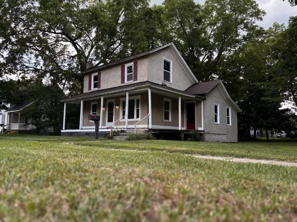 318 S Fair St, Otsego, MI 49078