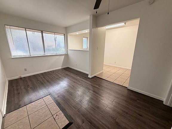 4th image of 3304 Red River St APT 207