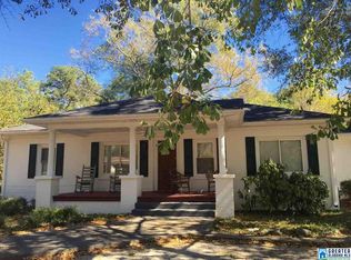 105 1st St E, Calera, AL 35040