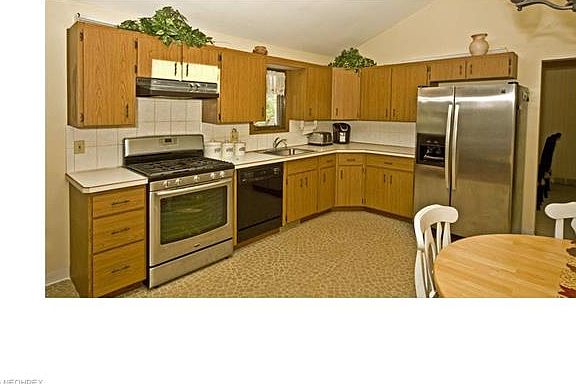 3rd image of 706 Kenbridge Dr