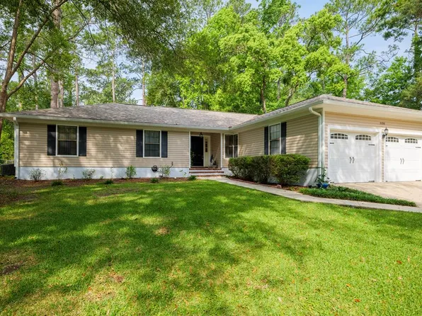 2220 S Sherwood Dr, Valdosta, GA 31602