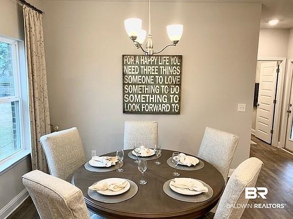 5th image of 3893 Mercury Cir