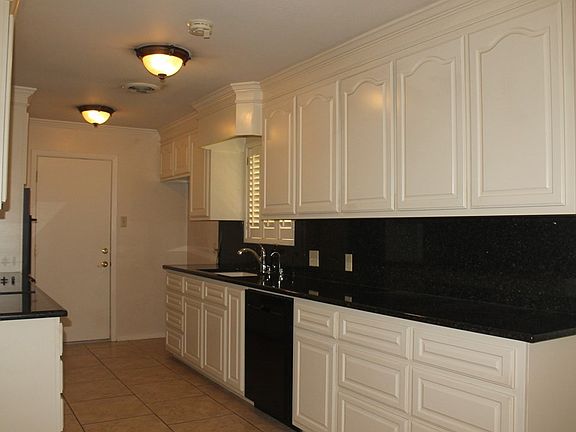 2nd image of 2825 E 21st St