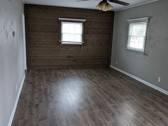 3rd image of 1251 Lincoln Dr