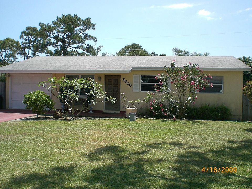 1st image of 3600 Ivanhoe Ave