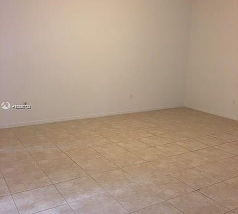 5th image of 1616 SE 23rd Way #1616