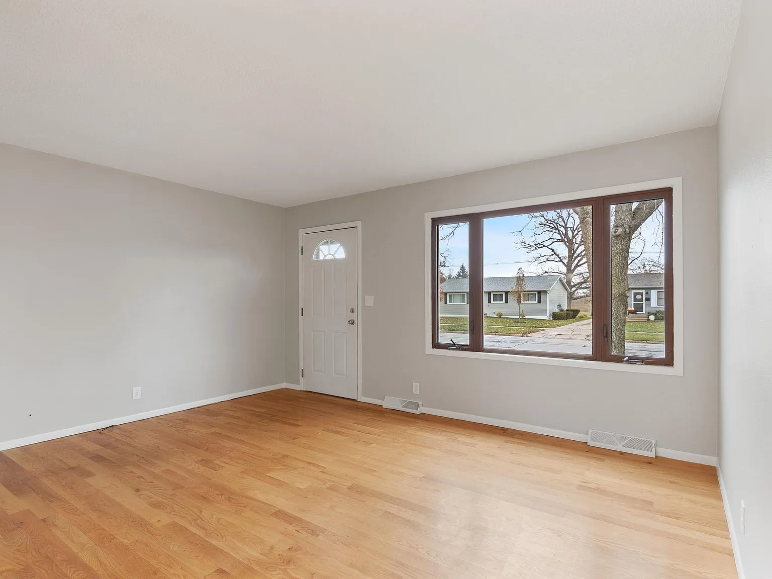 240 Wiley Blvd NW — Photo 3